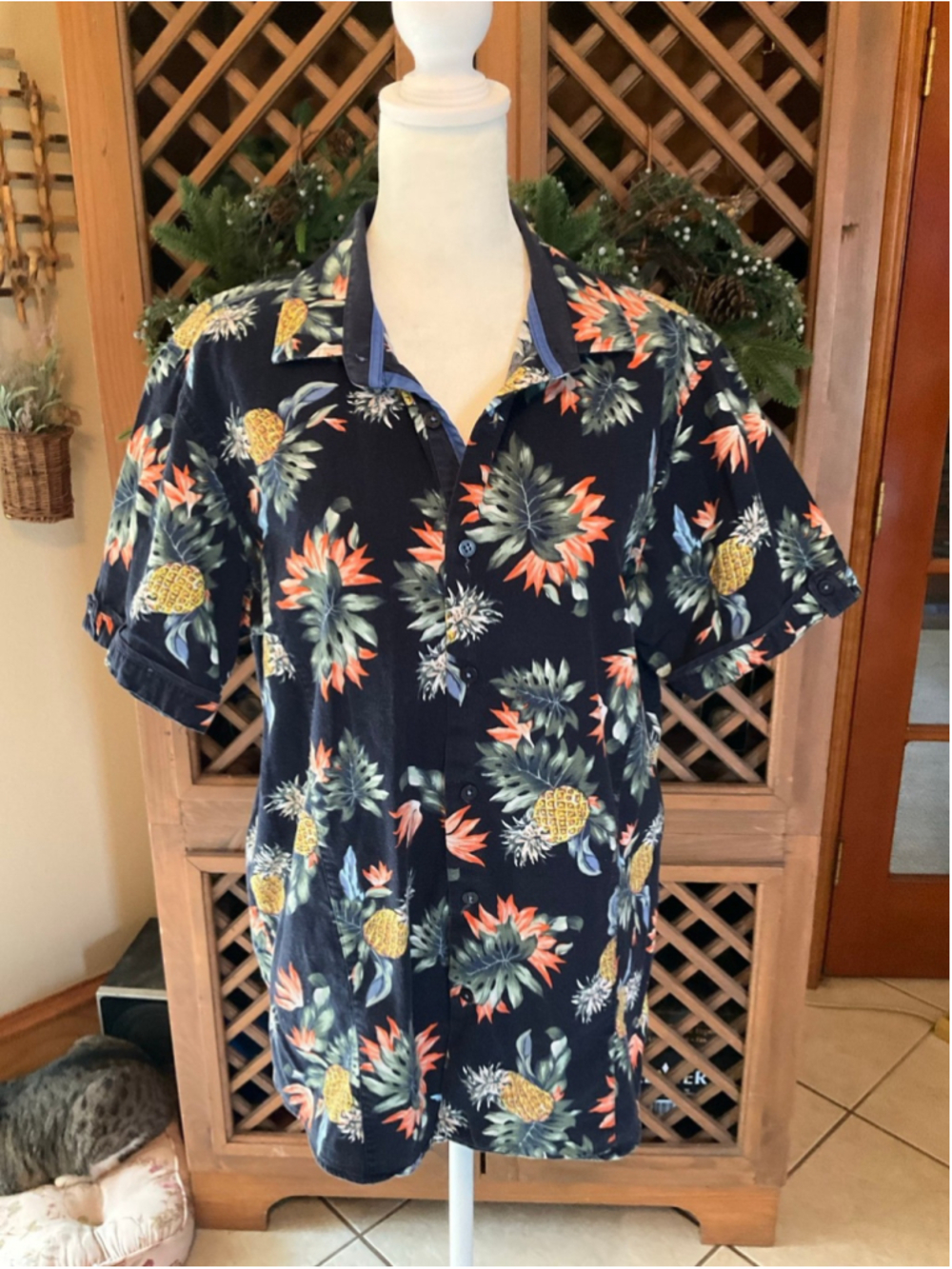 Barabas Hawaiian Tropical Pineapple Button Down Shirt Large